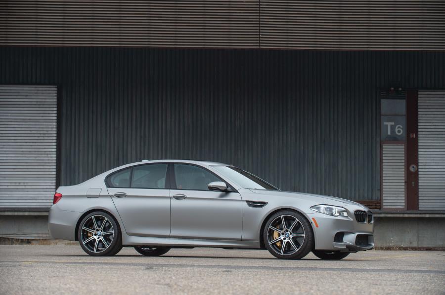  BMW M5 30 Jahre (F10) 2015 года  (фото 1 из 12)
